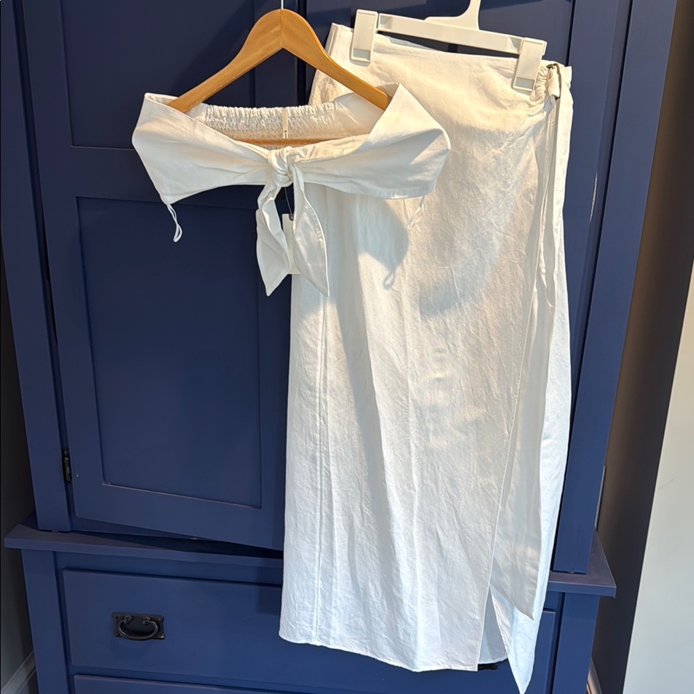 Elegant White Wrap Skirt